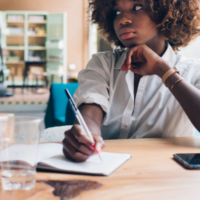 5 Ways to Reconnect with Yourself in 10 Minutes or Less